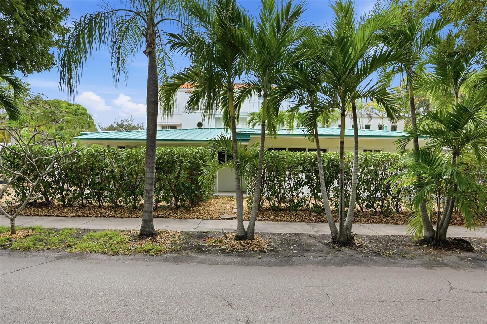431-433 NE 15 Avenue, Fort Lauderdale, FL 33301