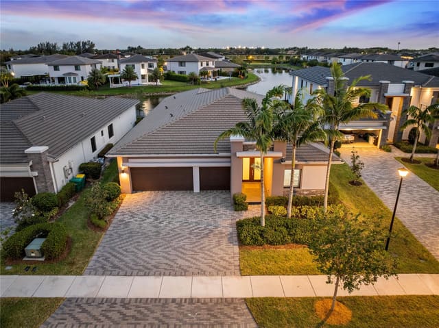 10490 Mira Vista Drive, sold in Cascata, Parkland, FL