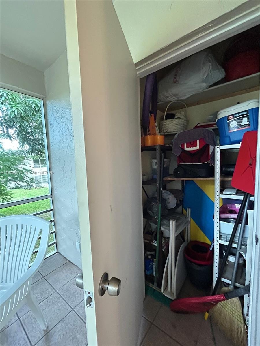 5640 SW 3rd Place 212, Margate, FL 33068 photo 15