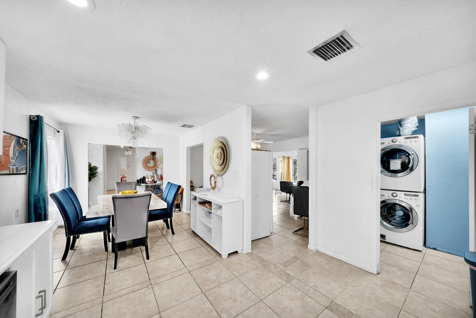 213 SE Eyerly Avenue, Port St. Lucie, FL 34983 photo 30