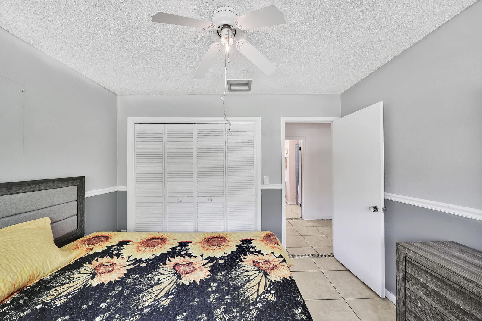 213 SE Eyerly Avenue — photo 6