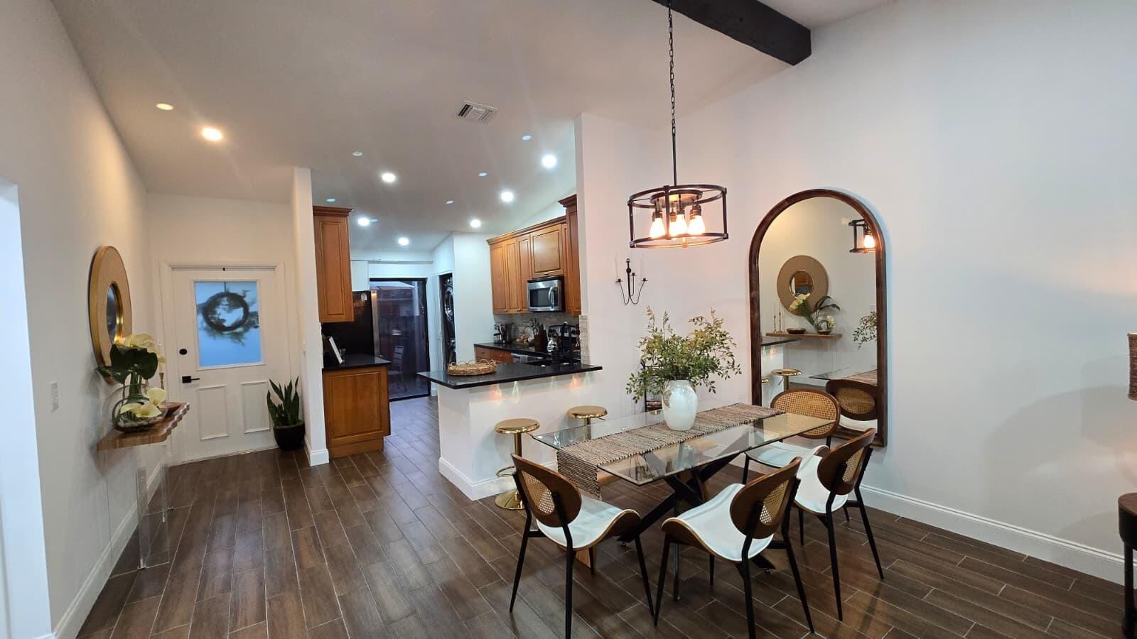 716 Sunny Pine Way D — photo 2