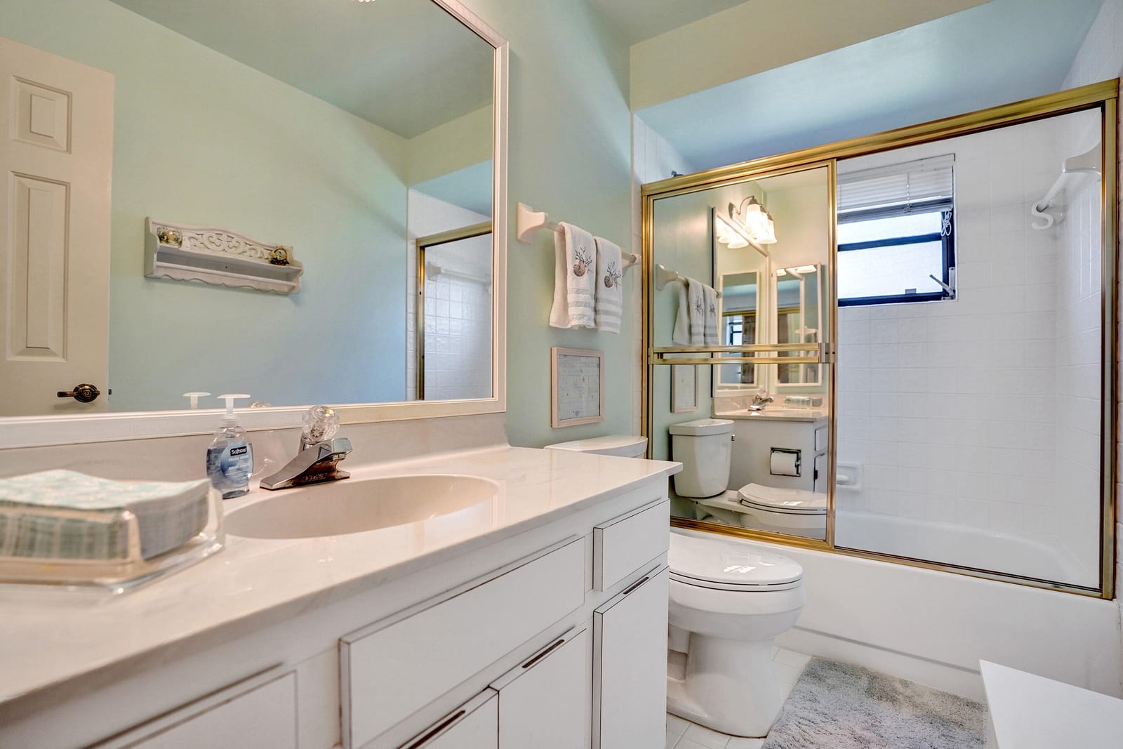 6010 Petaluma Drive — photo 9
