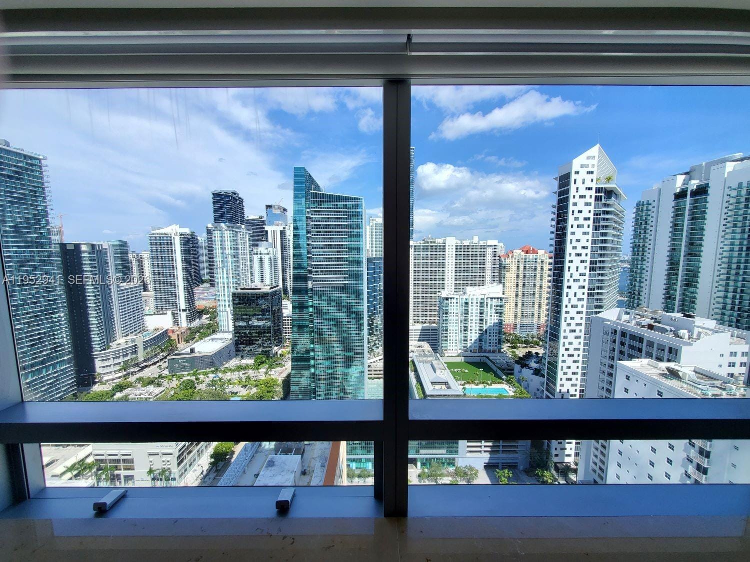 1435 Brickell Avenue 3510 — photo 10
