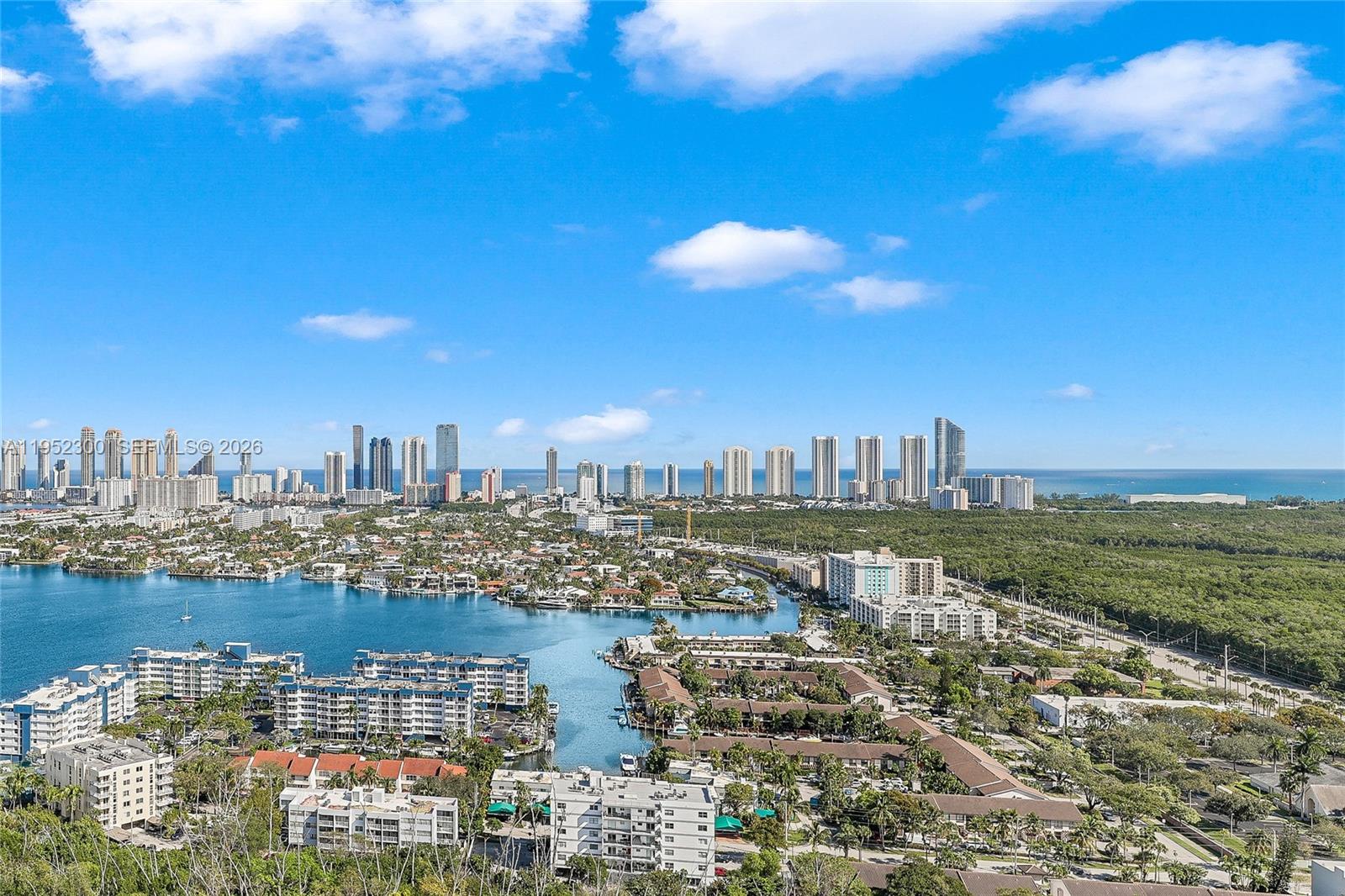 16385 Biscayne Boulevard 3217, North Miami Beach, FL 33160, North Miami Beach