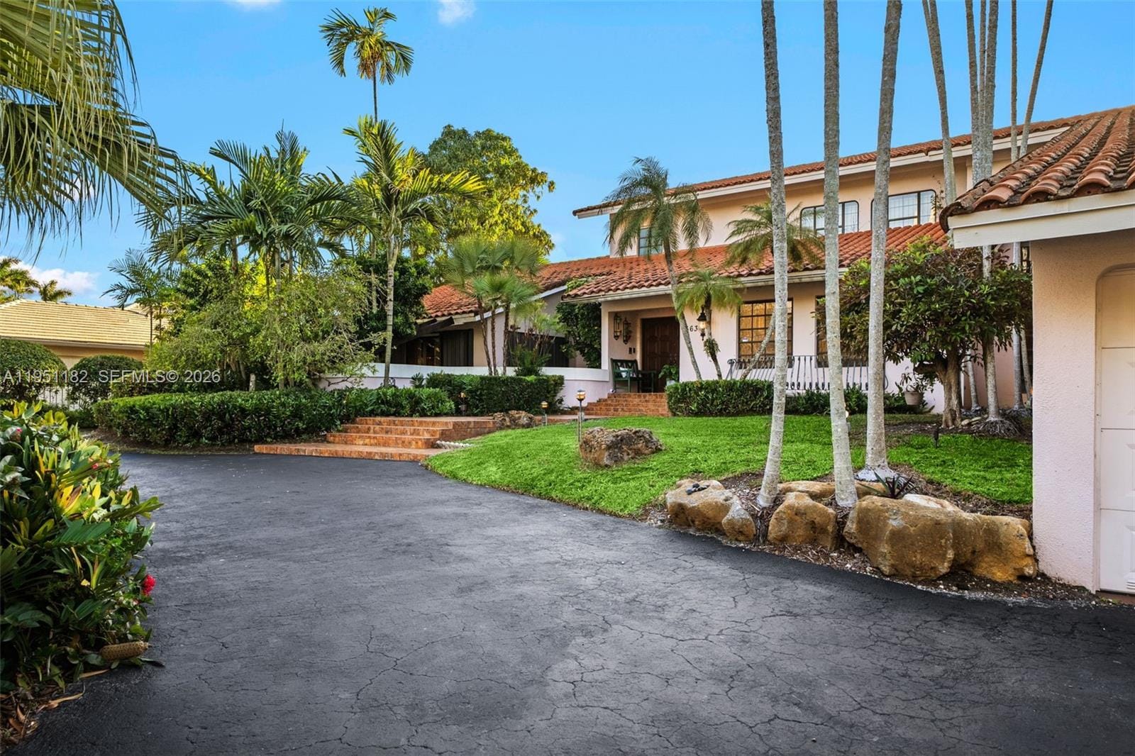 6636 Riviera Drive, Coral Gables, FL 33146 photo 4