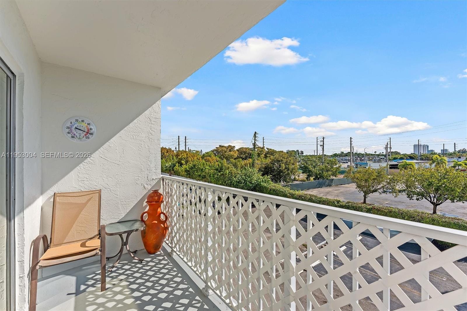 16465 NE 22nd Avenue 302, North Miami Beach, FL 33160 photo 17