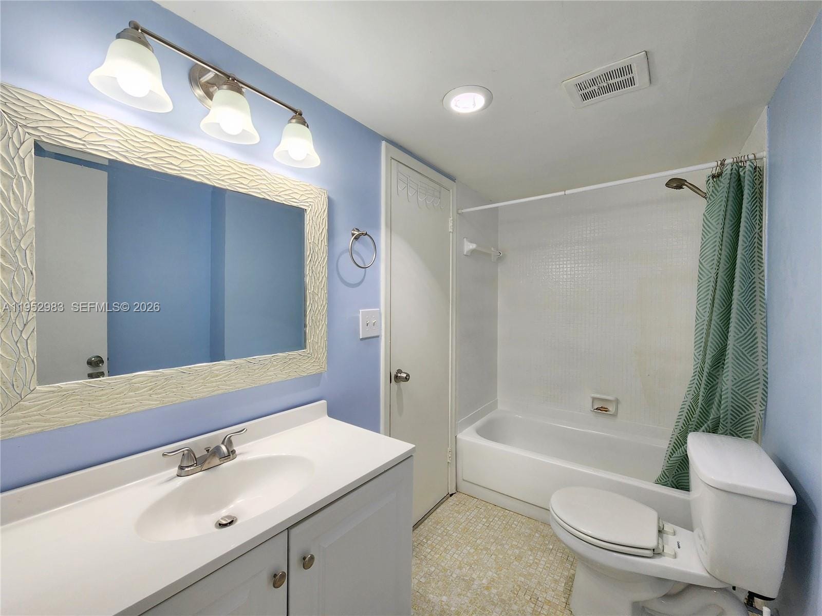 3703 NE 166th Street 905, North Miami Beach, FL 33160 photo 23
