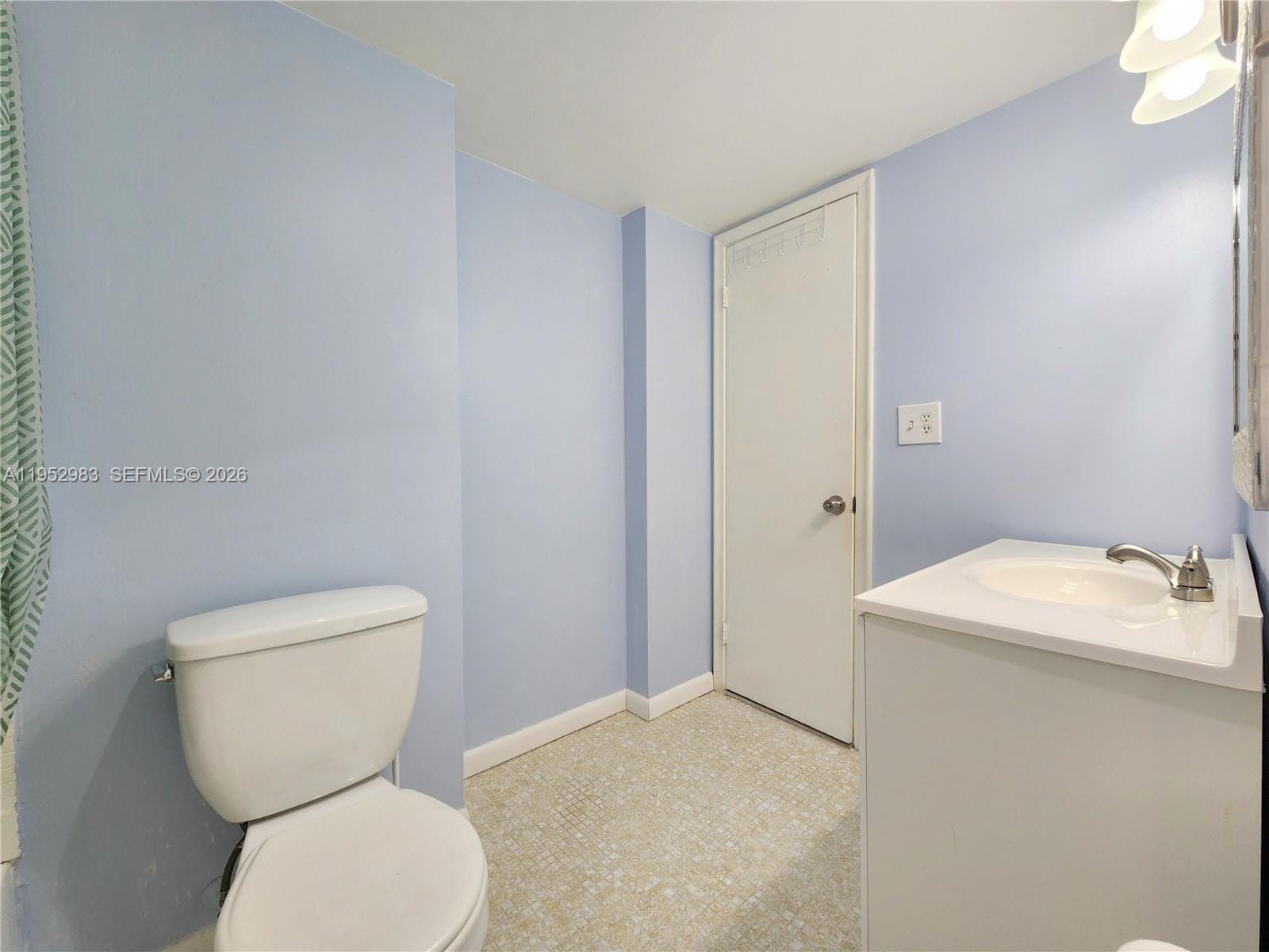 3703 NE 166th Street 905, North Miami Beach, FL 33160 photo 24