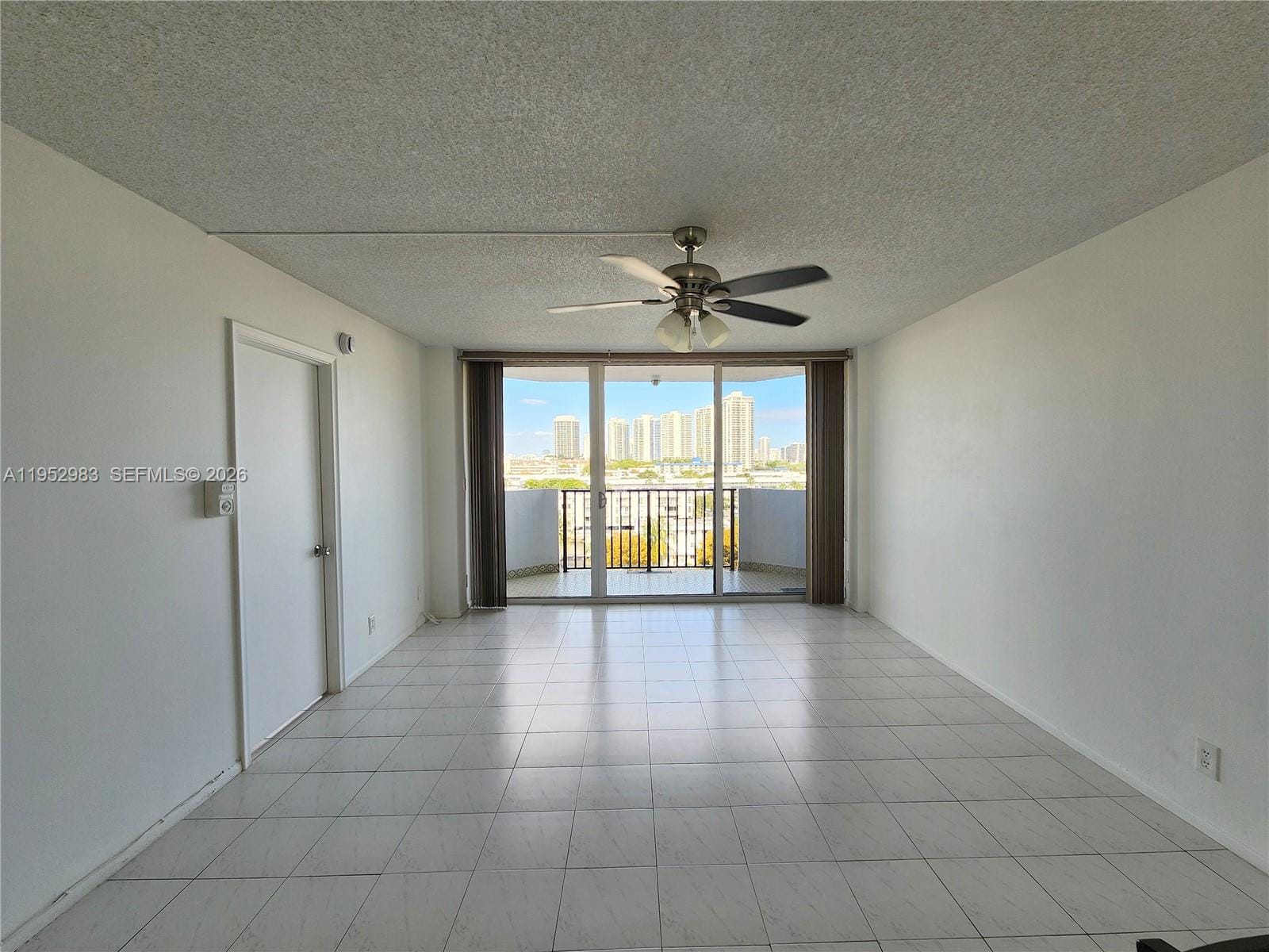 3703 NE 166th Street 905, North Miami Beach, FL 33160 photo 4