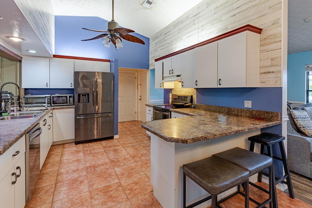418 SE Langfield Avenue — photo 2