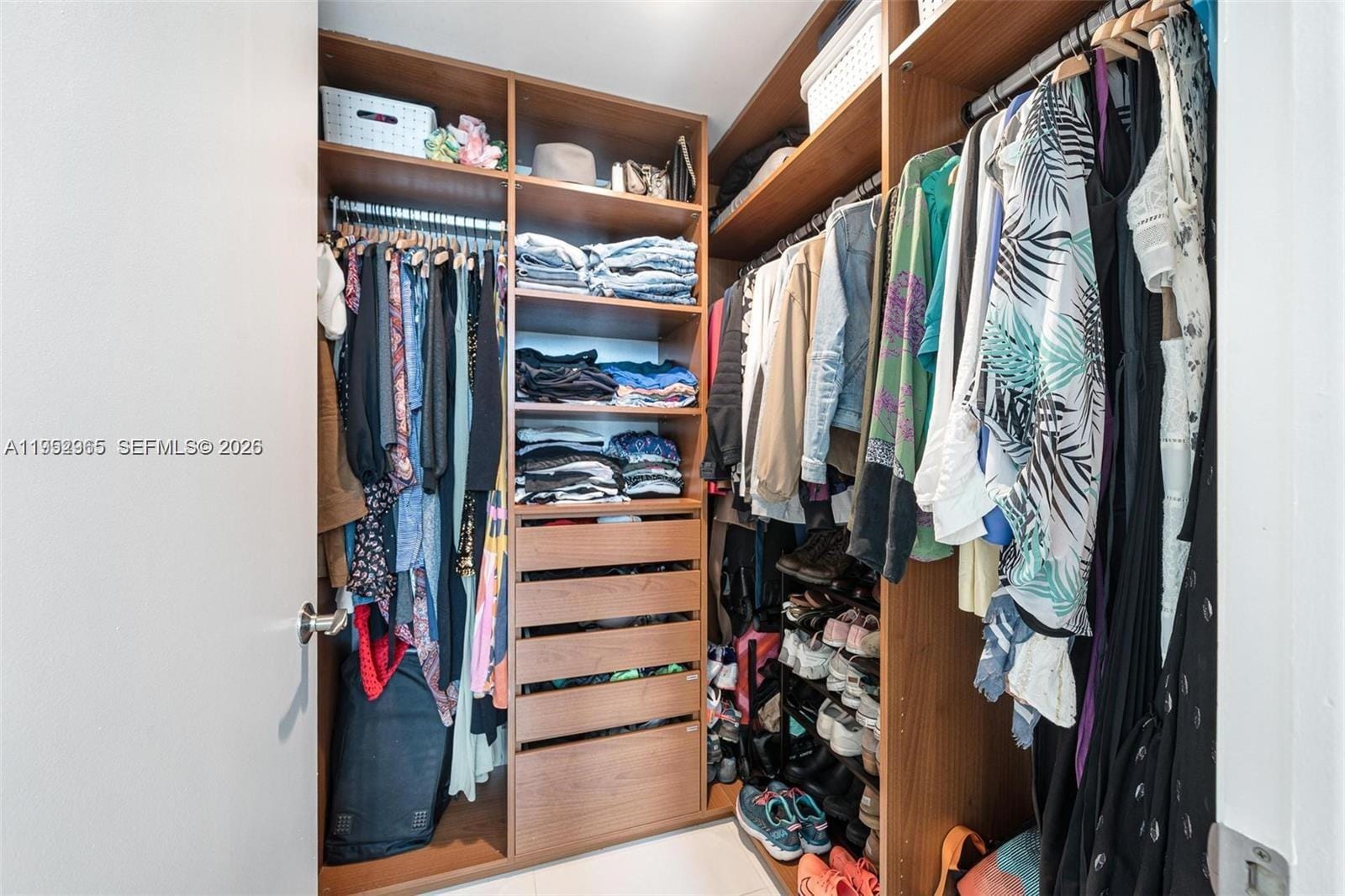 350 S Miami Avenue 2505, Miami, FL 33130 photo 20