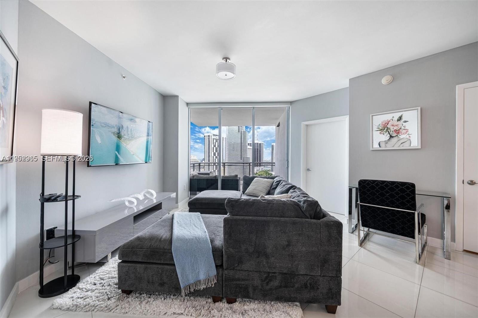350 S Miami Avenue 2505 — photo 8