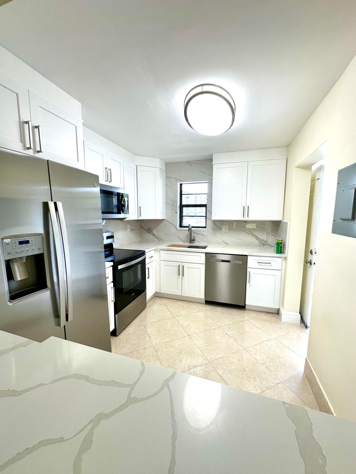9440 SW 8th Street 109, Boca Raton, FL 33428