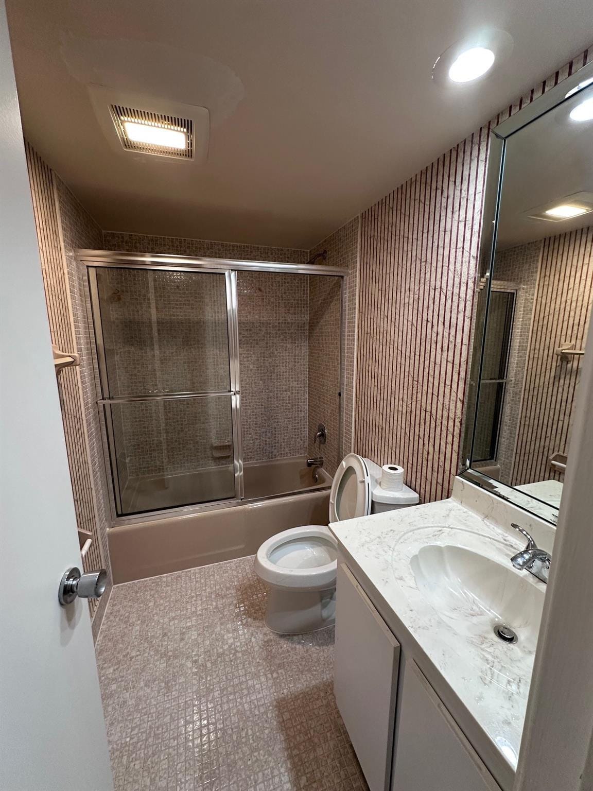 3850 Oaks Clubhouse Drive 403 — photo 12