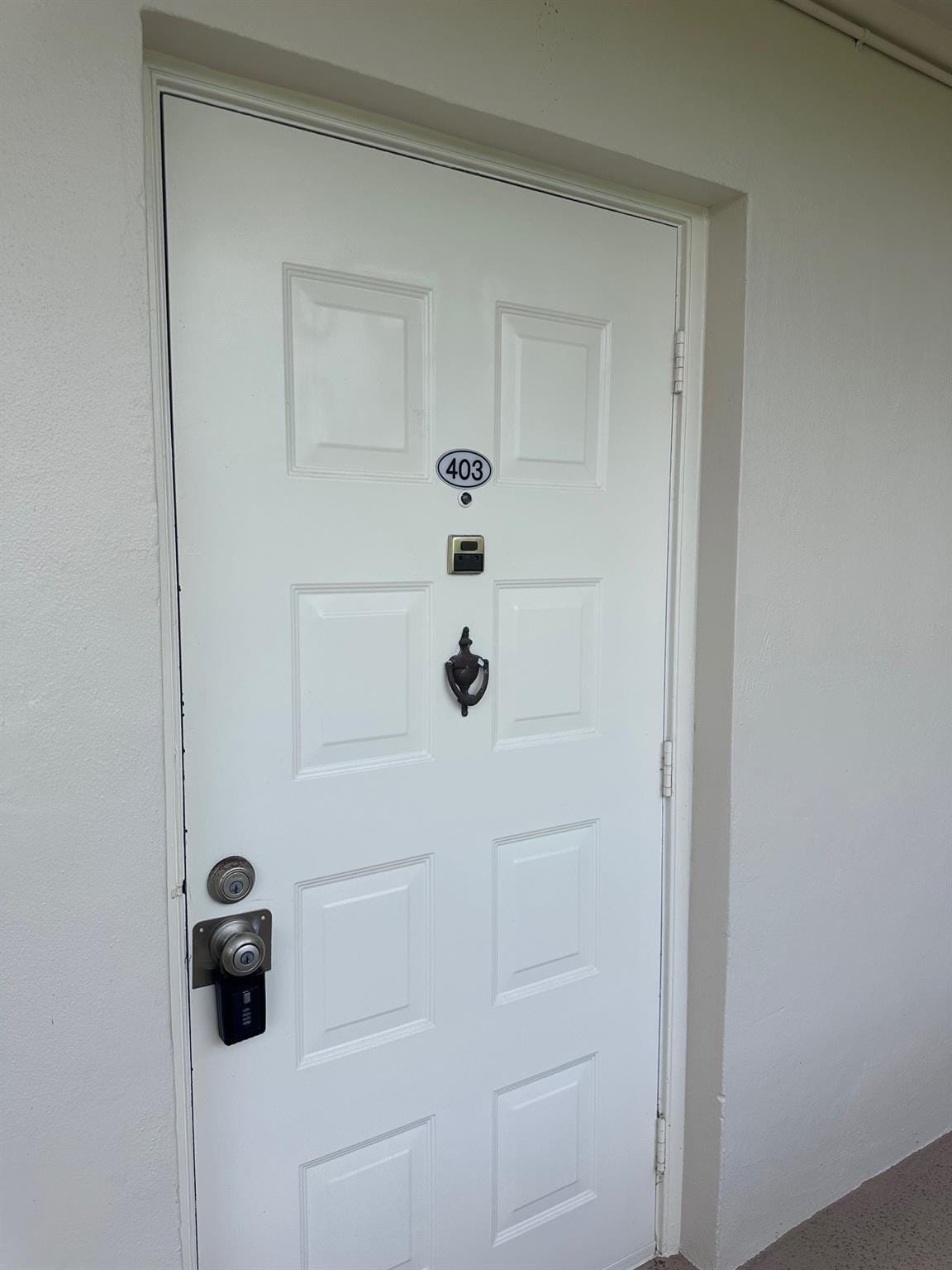3850 Oaks Clubhouse Drive 403, Pompano Beach, FL 33069 photo 13