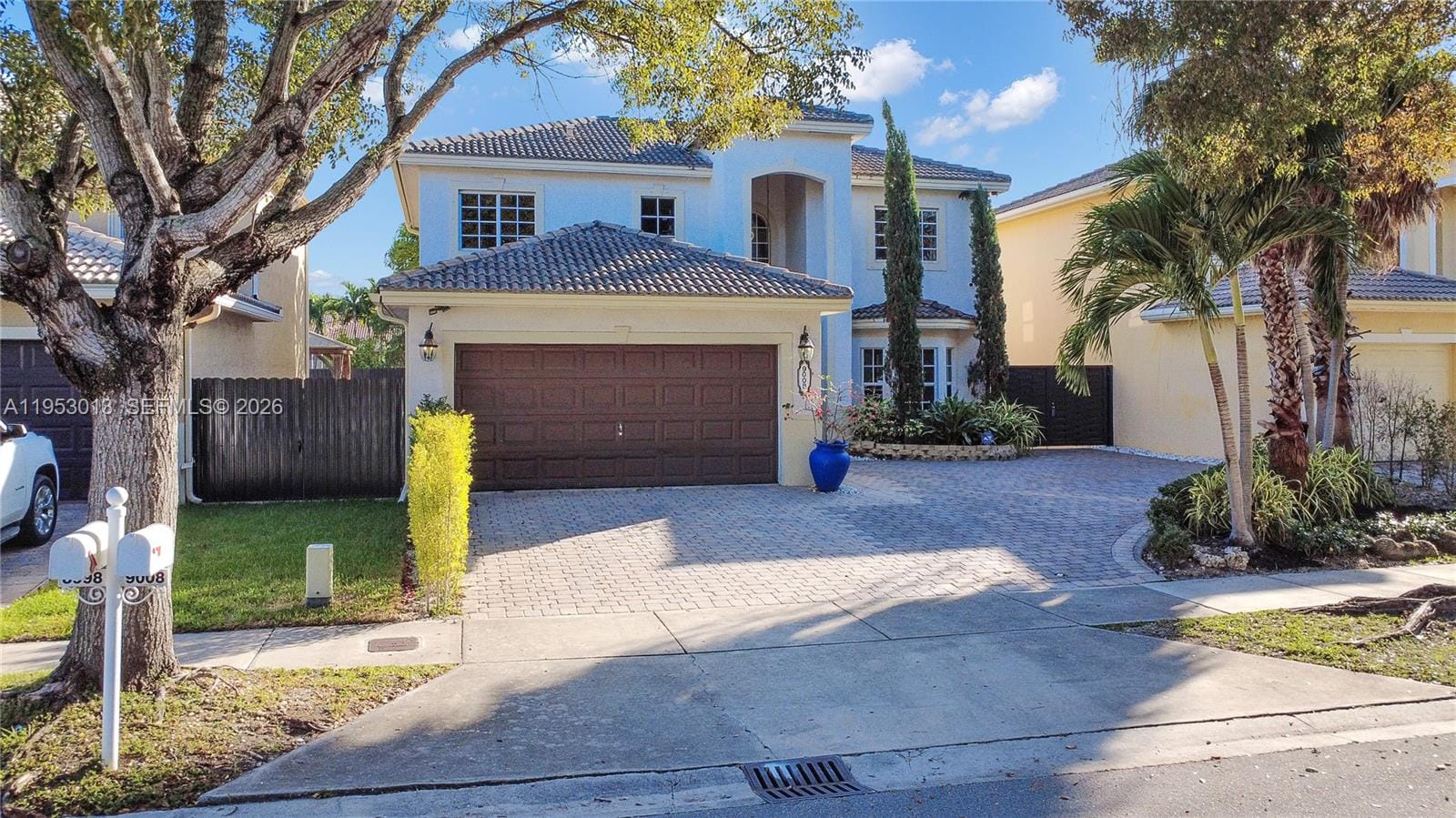 9008 SW 211th Lane, Cutler Bay, FL 33189 photo 2