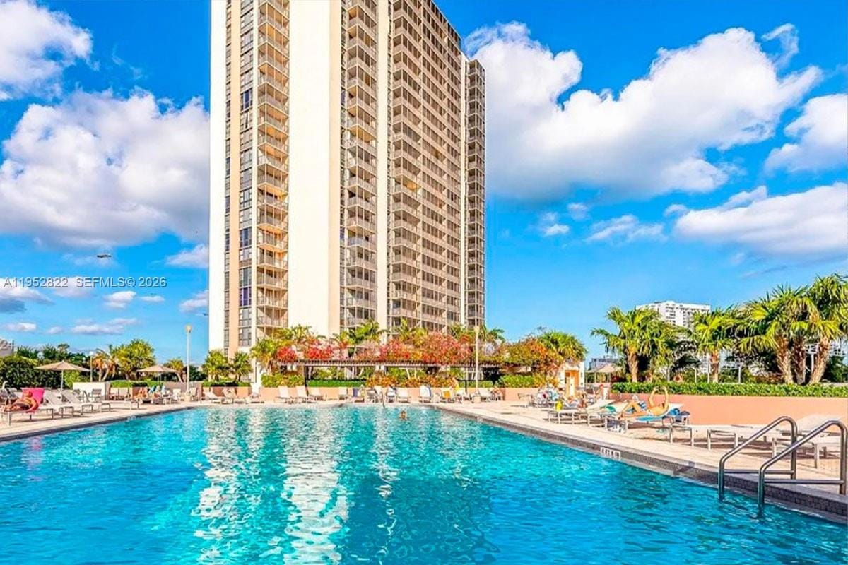 20379 W Country Club Drive 532, Aventura, FL 33180 photo 18