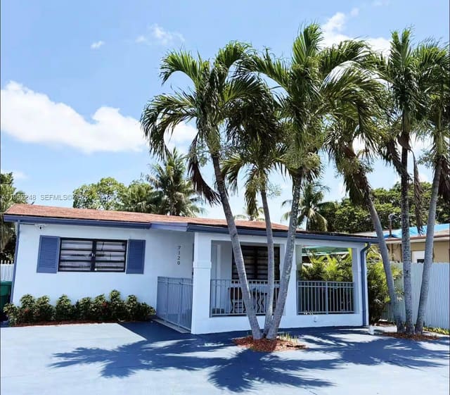7120 SW 21st Street, sold in Coral Terr, Miami, FL