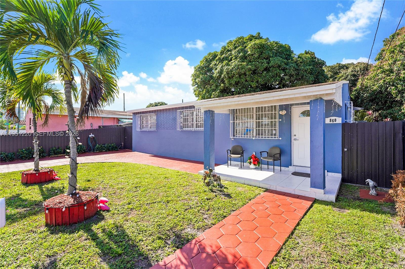 860 SE 7th Avenue, Hialeah, FL 33010, Hialeah