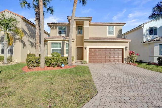 869 NW 127th Avenue, sold in Lakeview West Vizcaya, Coral Springs, FL