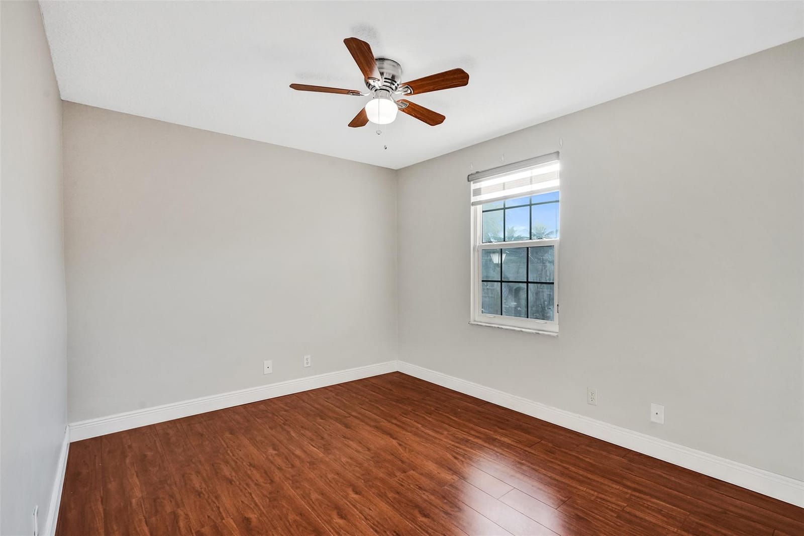 869 NW 127th Avenue, Coral Springs, FL 33071 photo 23