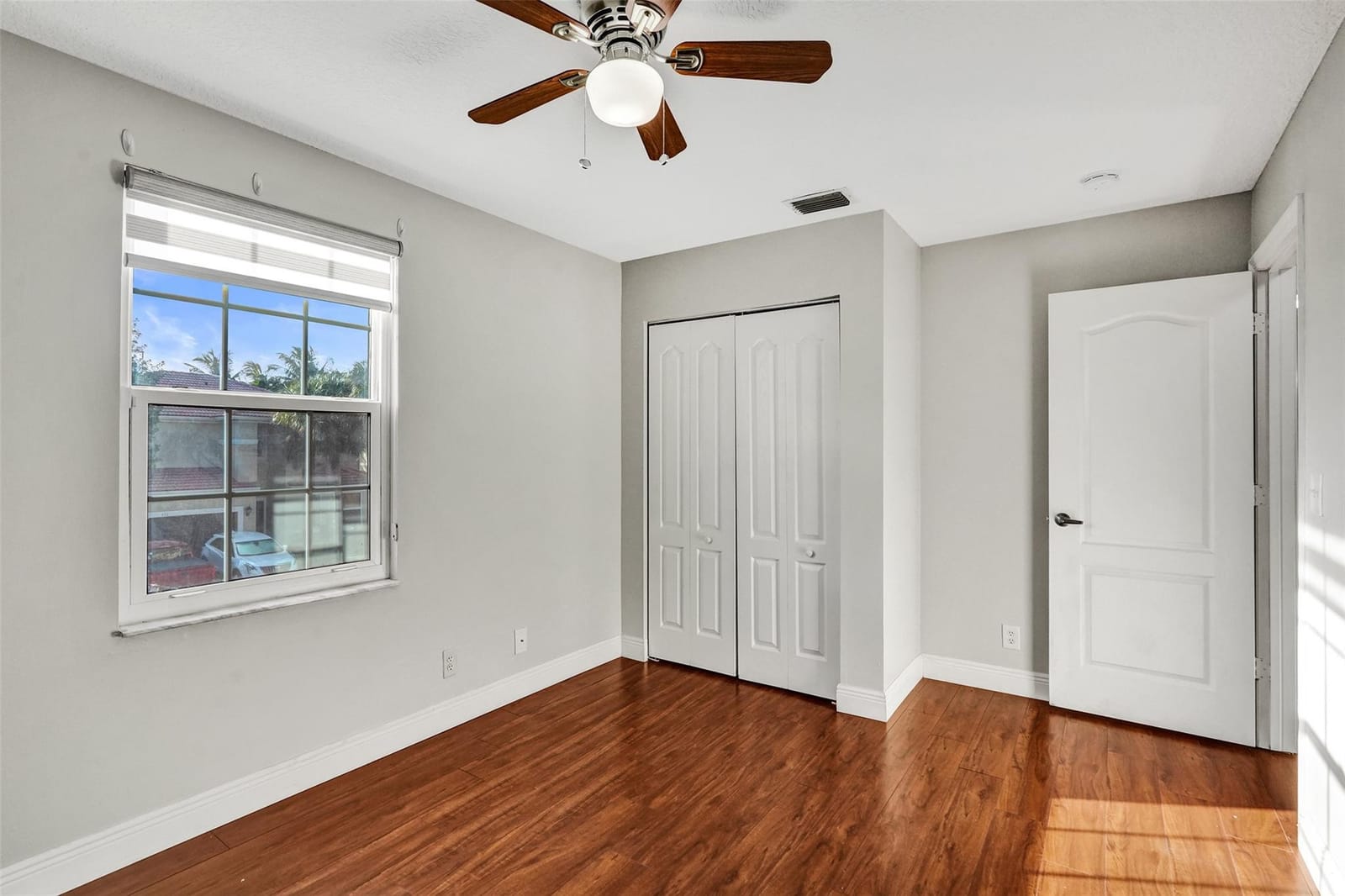 869 NW 127th Avenue, Coral Springs, FL 33071 photo 24