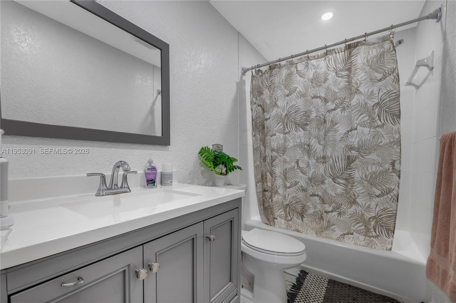 5712 Monroe Street — photo 11