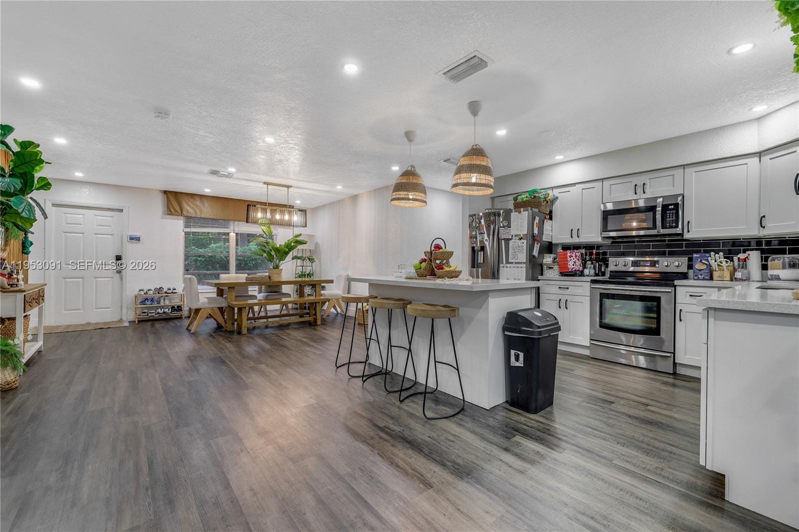 5712 Monroe Street — photo 9