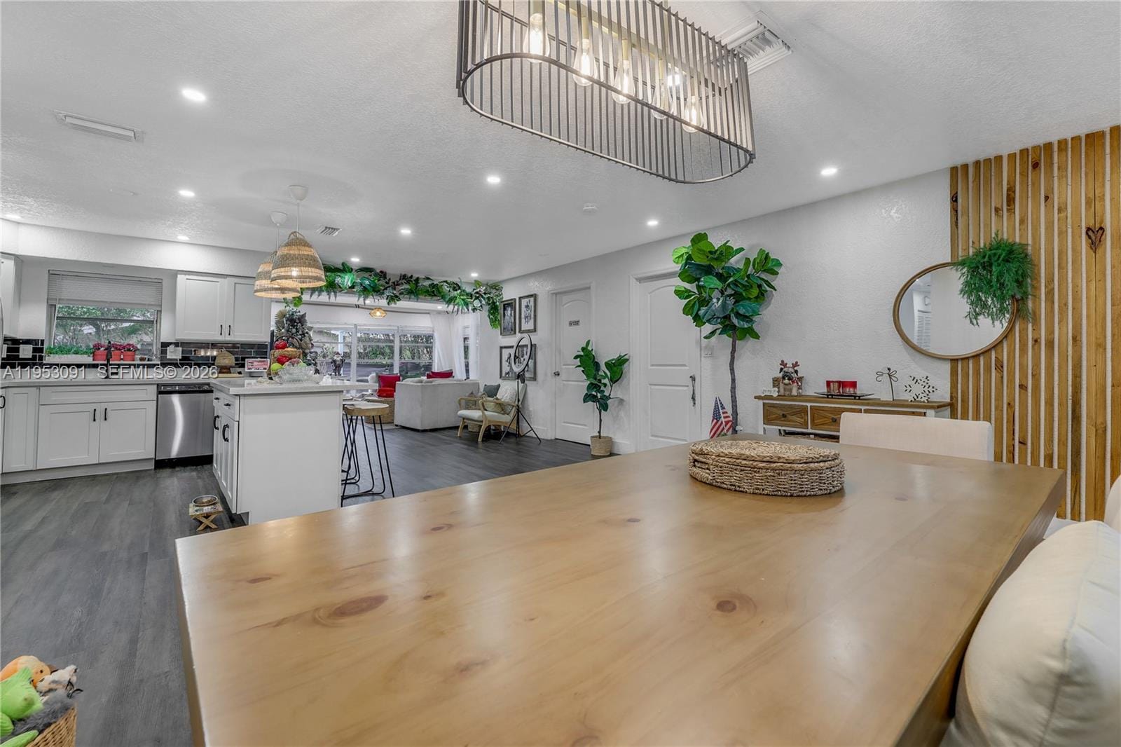 5712 Monroe Street — photo 10