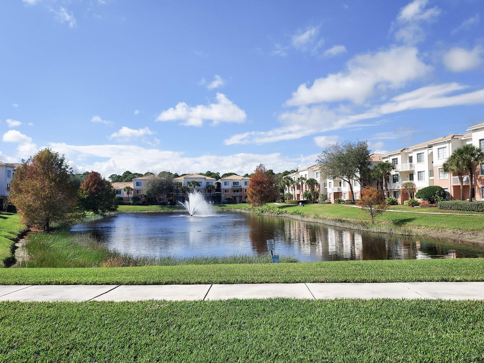 2204 Myrtlewood Circle E, Palm Beach Gardens, FL 33418 photo 25
