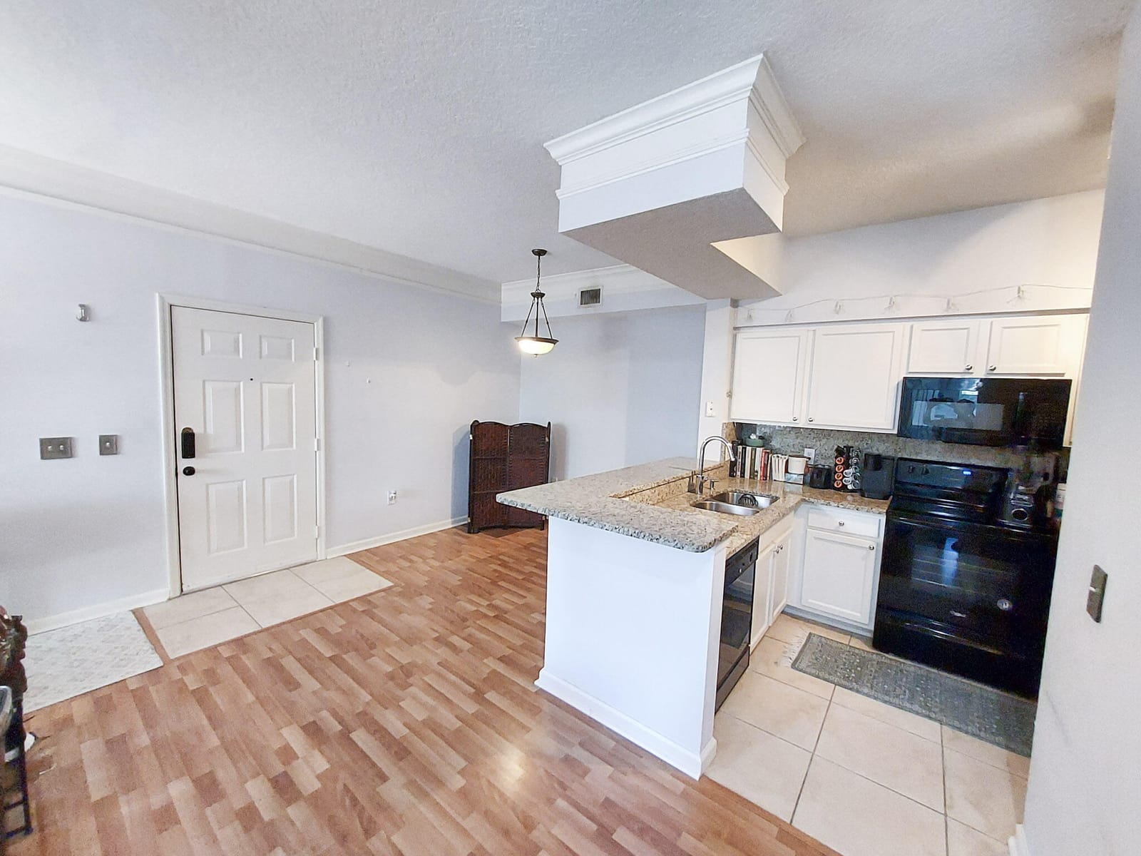 2204 Myrtlewood Circle E, Palm Beach Gardens, FL 33418 photo 4