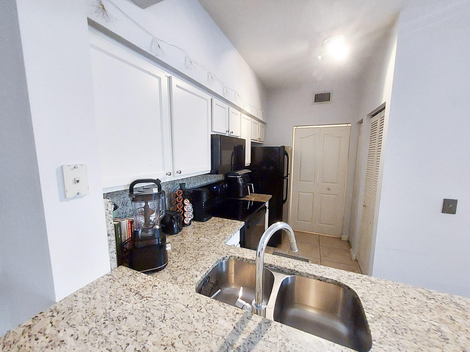 2204 Myrtlewood Circle E, Palm Beach Gardens, FL 33418 photo 9