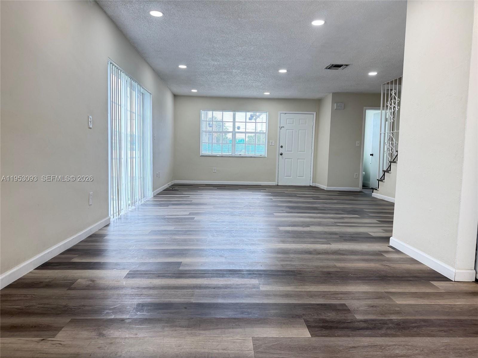 9503 SW 88th Terrace 9503 — photo 2
