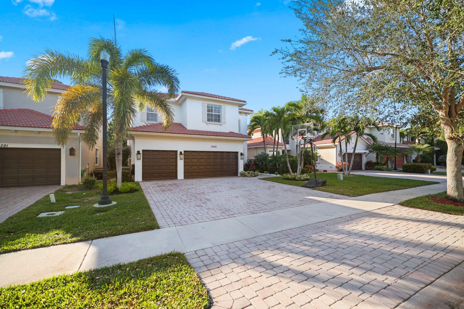 12285 Aviles Circle, Palm Beach Gardens, FL 33418 photo 5
