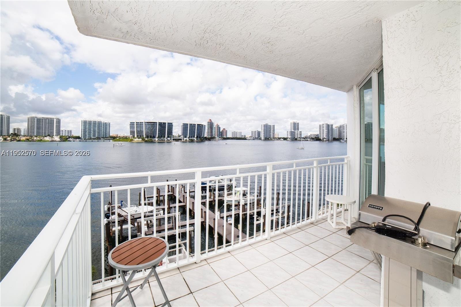 18000 N Bay Road 404, Sunny Isles Beach, FL 33160 photo 8