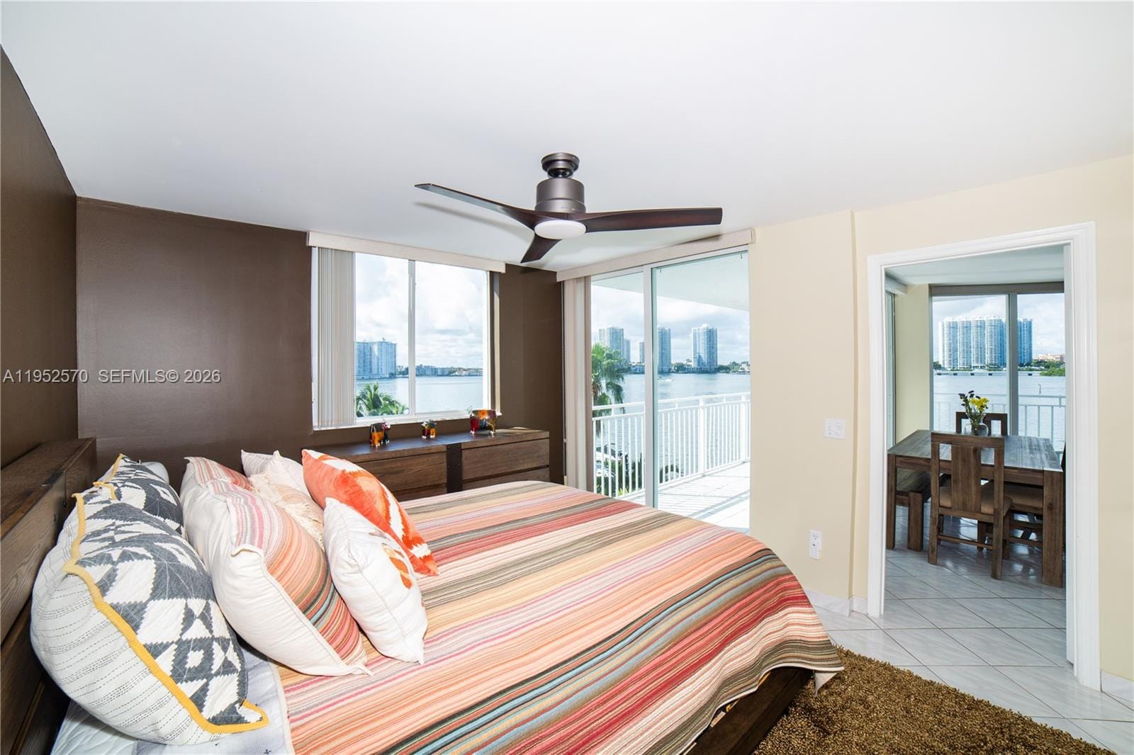 18000 N Bay Road 404, Sunny Isles Beach, FL 33160 photo 10