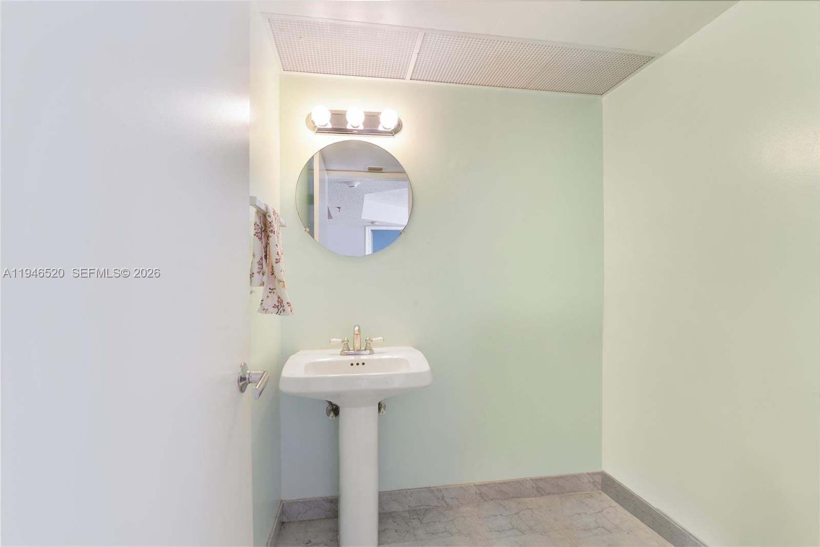 9341 Collins Avenue 903 — photo 8