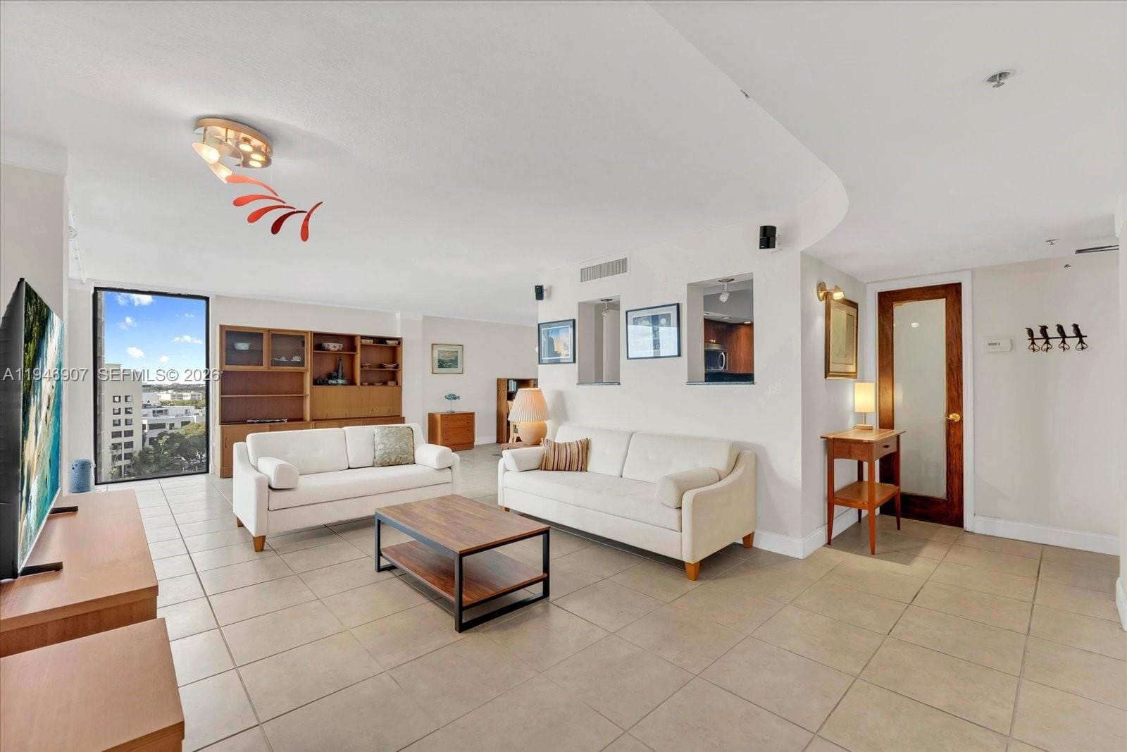 2843 S Bayshore Drive 11C — photo 3