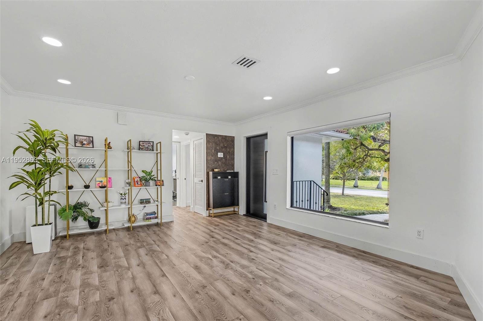 15815 SW 85th Avenue — photo 2