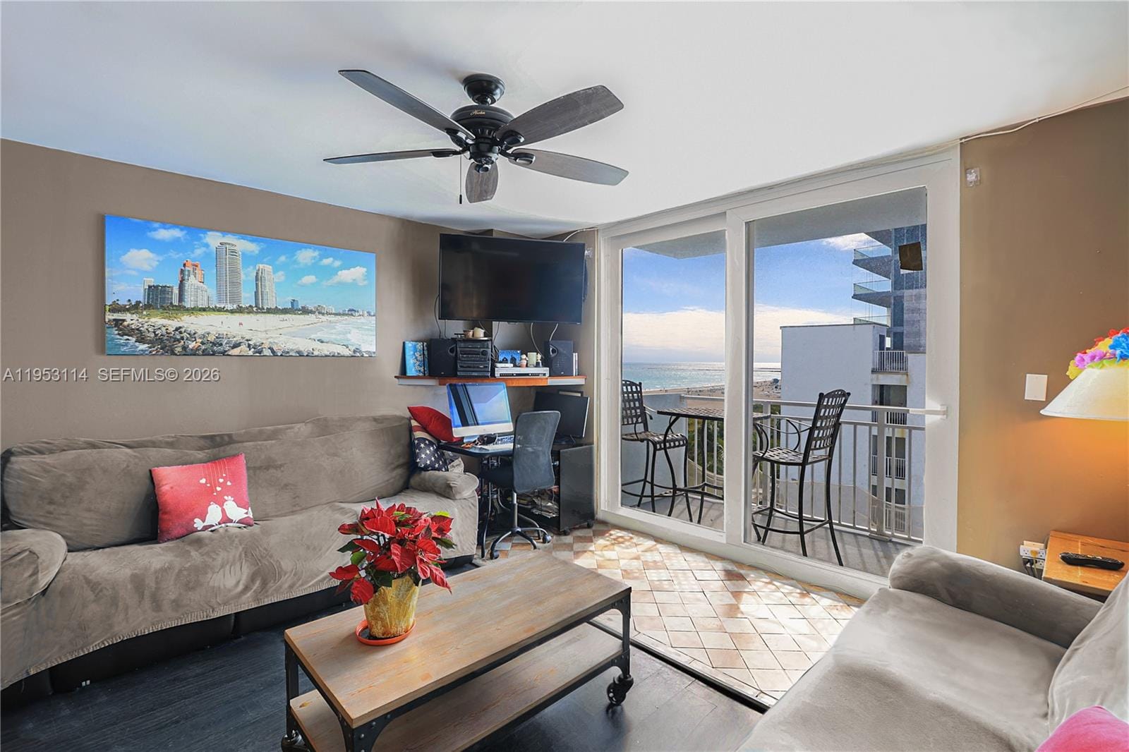 345 Ocean Drive 714, Miami Beach, FL 33139 photo 5