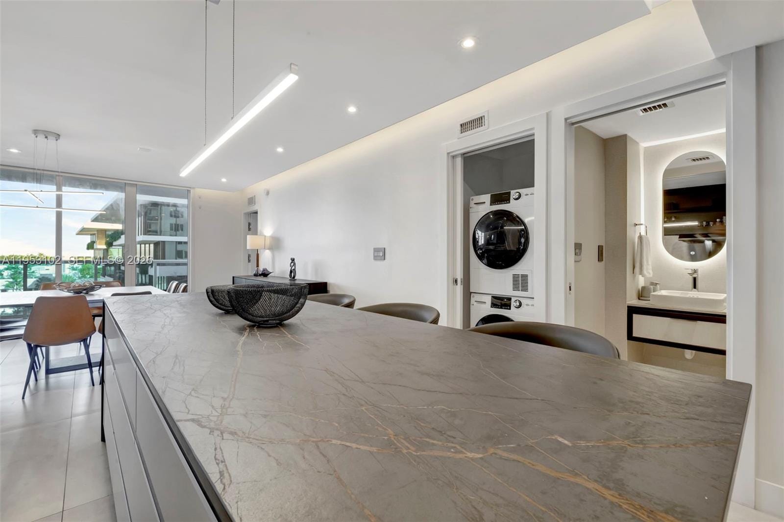 2301 Collins Avenue 634/635 — photo 8