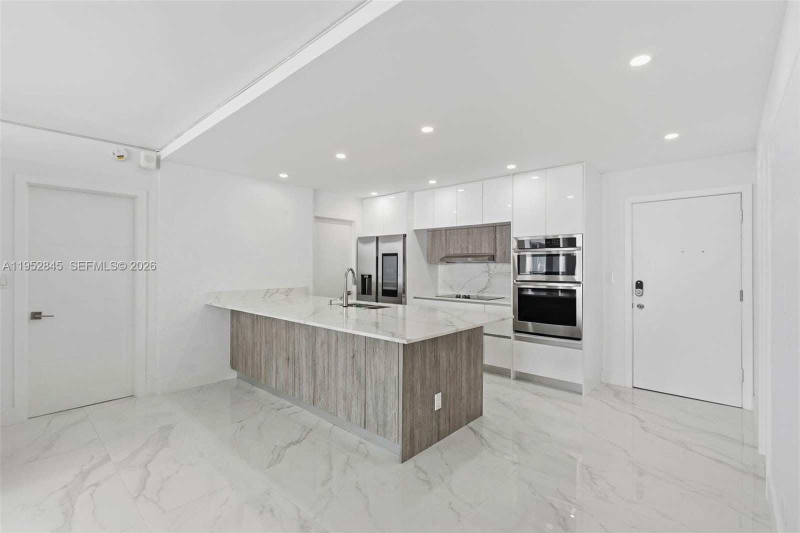 5005 Collins Avenue 415, Miami Beach, FL 33140 photo 14