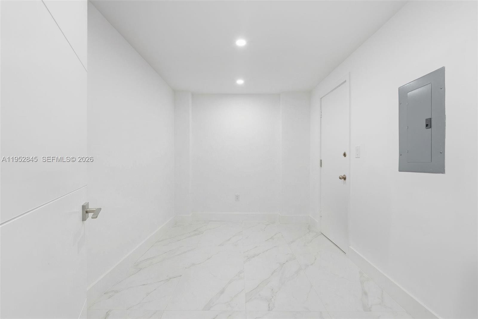 5005 Collins Avenue 415, Miami Beach, FL 33140 photo 24