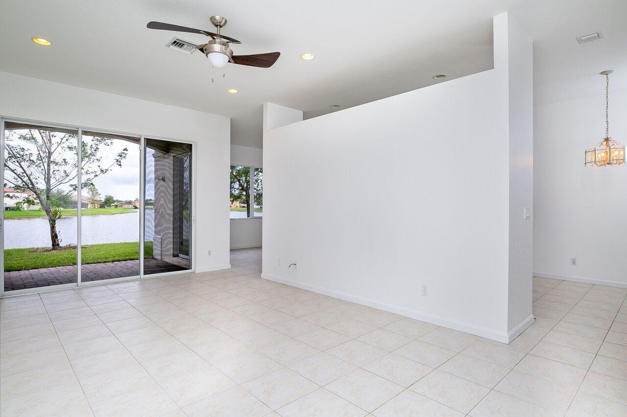2887 SW Cedar Dunes Drive — photo 11