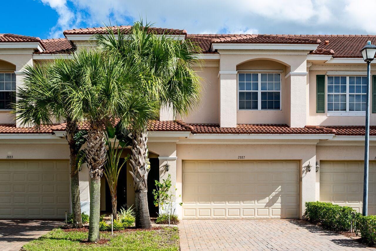 2887 SW Cedar Dunes Drive — photo 3