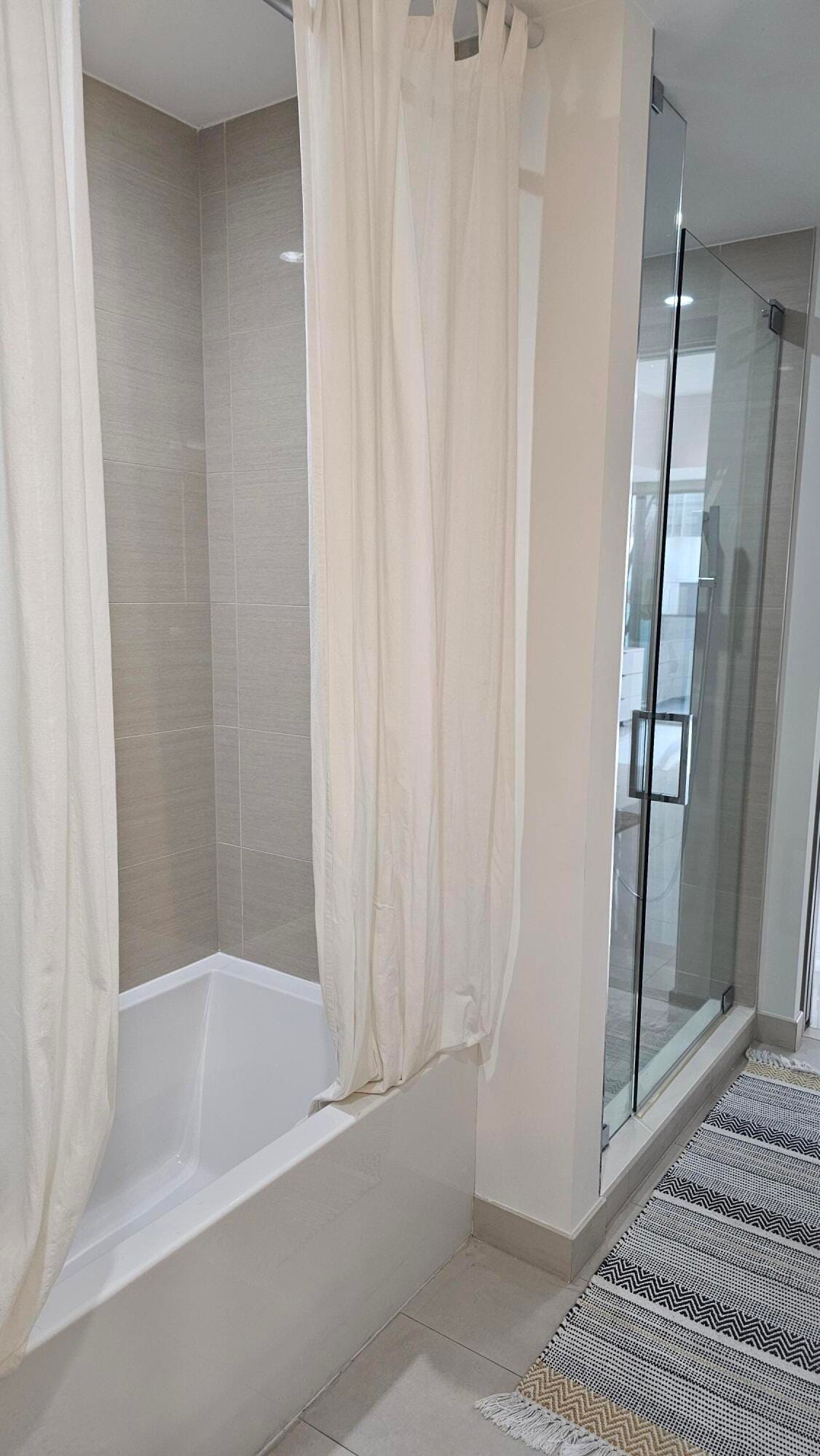 851 NE 1st Avenue 306 — photo 10
