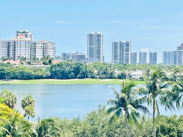 3675 N Country Club Drive 708, Aventura, FL 33180, Aventura