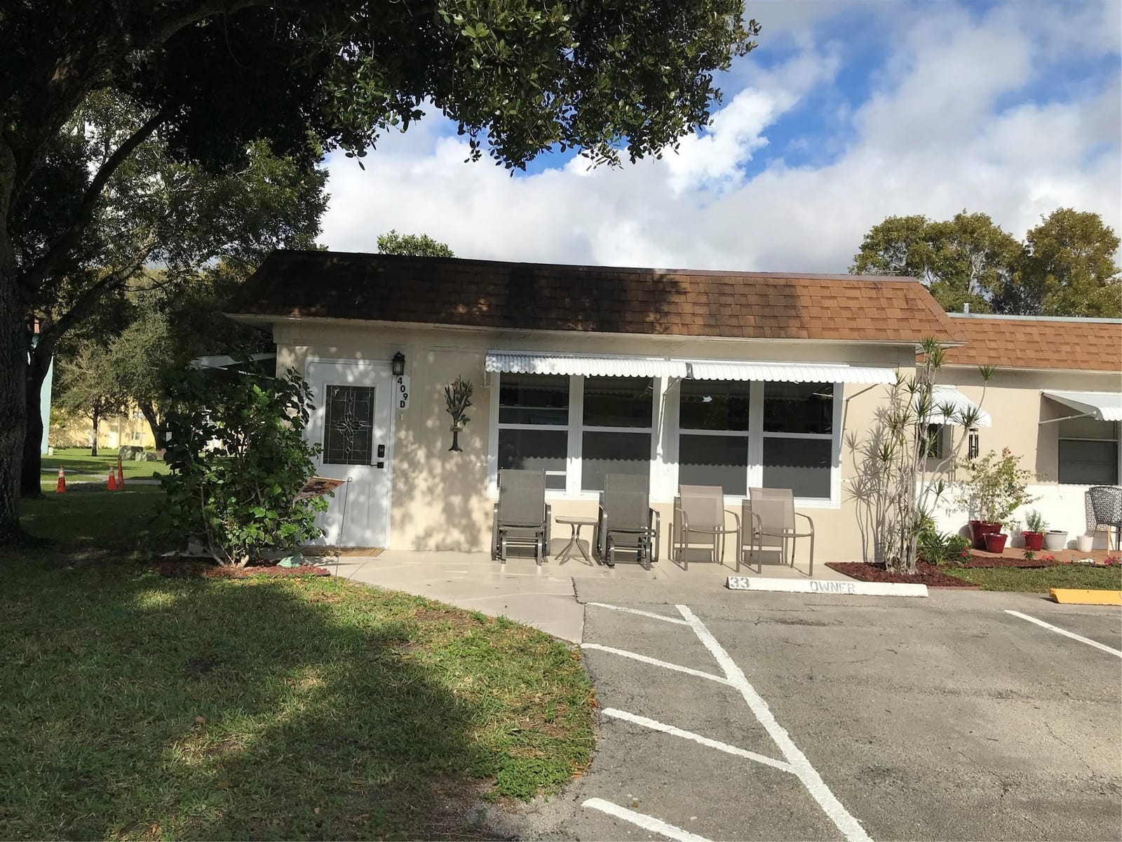 409 SW Natura Avenue D, Deerfield Beach, FL 33441 photo 1