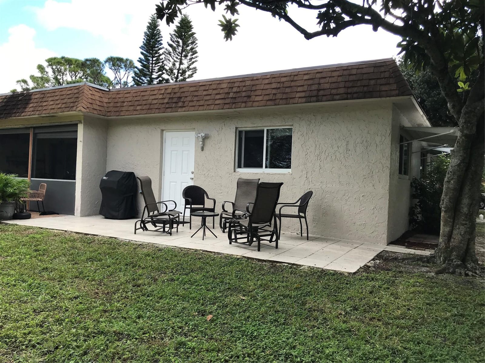 409 SW Natura Avenue D, Deerfield Beach, FL 33441 photo 4